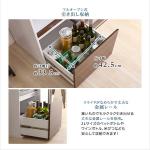 重い物もスライドできる金属レール付き