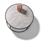 天板はライトグレーの大理石柄デザイン