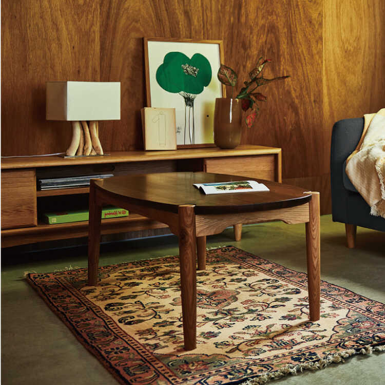 【早い者勝ち！値下げ】天然木　無垢　ウォールナット　ローテーブル　高級感　高品質 早い者勝ち！値下げ】天然木無垢ウォールナットローテーブル高級感高品質