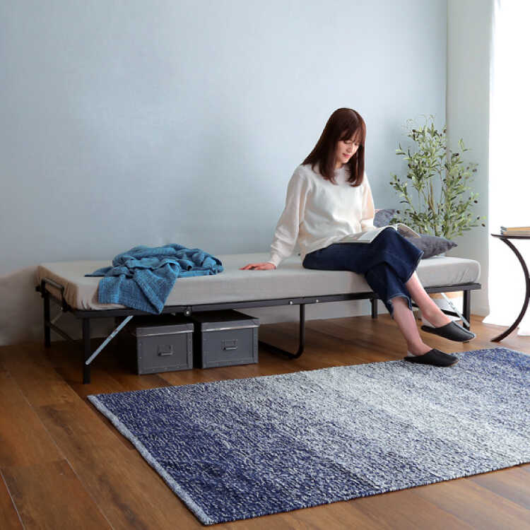 BE-3380 折りたたみシングルベッド・4つ折り超コンパクト・黒