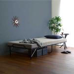 様々なシーンで活躍する折りたたみ式