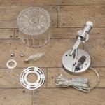 付属する電球はお洒落な水雷型