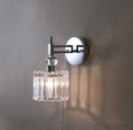 クリスタルガラスを採用