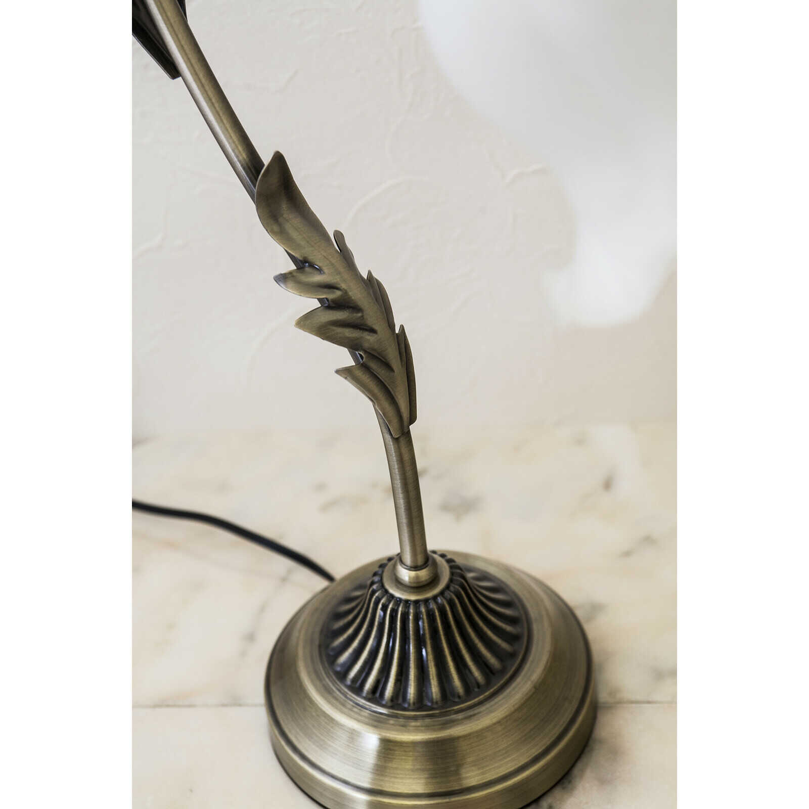 LT-5248 アンティークなお花のガラス卓上ランプ・LED対応