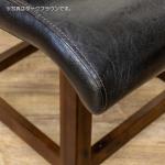 合成レザーを使用