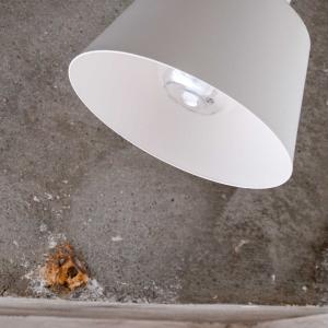 シェードの内側