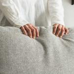 背もたれのクッションはボリューム感に優れる