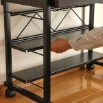 同じ高さで2枚並べれば奥行のあるものを乗せれます