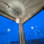 天井が高い場所でも下方が明るい