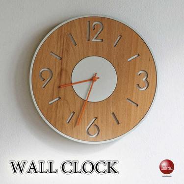 ウッド製の文字盤が高級感あふれる壁掛け時計（グレー色・音なしスイープムーブメント）