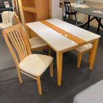 テーブルに合わせやすい