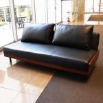 かっこいい黒ブラックの上質なPUレザー