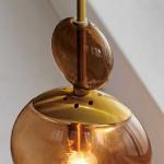 遊び心溢れるギミックの個性派照明