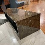 メラミンの中では最高レベルの輝度で美しい