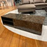 黒ブラックの大理石柄のテレビ台