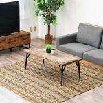 床に直接座っても使いやすい