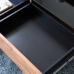 内部もブラックカラーのシート貼り