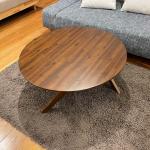 折りたたみできる円形のローテーブル