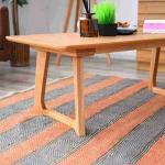 脚は可愛いデザイン