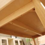 中央付近に反り止め