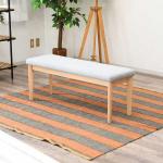 北欧テイストの布製ダイニングベンチ