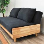 天然木フレームが高級感を演出