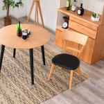 木目に癖がなく上品で艶やか