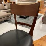 上品で艶やかな表情