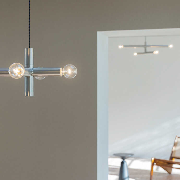 LT-5368アームが回転するスタイリッシュ4灯シーリングライトのシリーズ関連商品画像