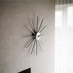 狭い部屋でも圧迫感はない