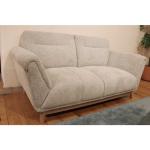 高品質素材で作られた高級﻿仕様のソファー