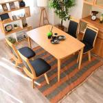 ナチュラル系のチェアならなんでも相性良し