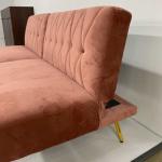 3段階でリクライニング可能