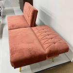 平坦に倒した状態