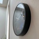 フレームカラーはブラック色