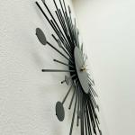 厚みは極力抑えてシャープに