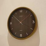 夜でも時間がわかりやすい