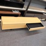 内部はブラックのシート貼り