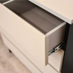 指が掛けやすいように斜めにカット