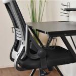 アーム部分が擦れずスッキリと収められる