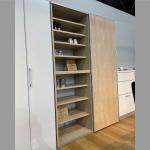 左側スペースの収納構成