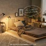 パレットを立ててヘッドボードに