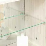 棚板は3mmの強化ガラス