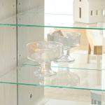 背板の内側が鏡になっている