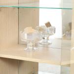 背板の内側が鏡になっている