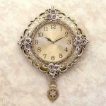 薔薇の装飾が美しいヨーロピアンな振り子時計