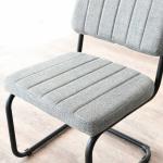 しっかりと安定して体を受け止める