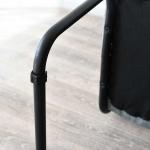 樹脂製の受けが6ケ所配置