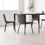 背面にチャックのようなアクセント