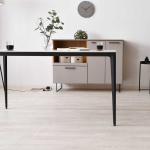 アイアンは細くてシャープ